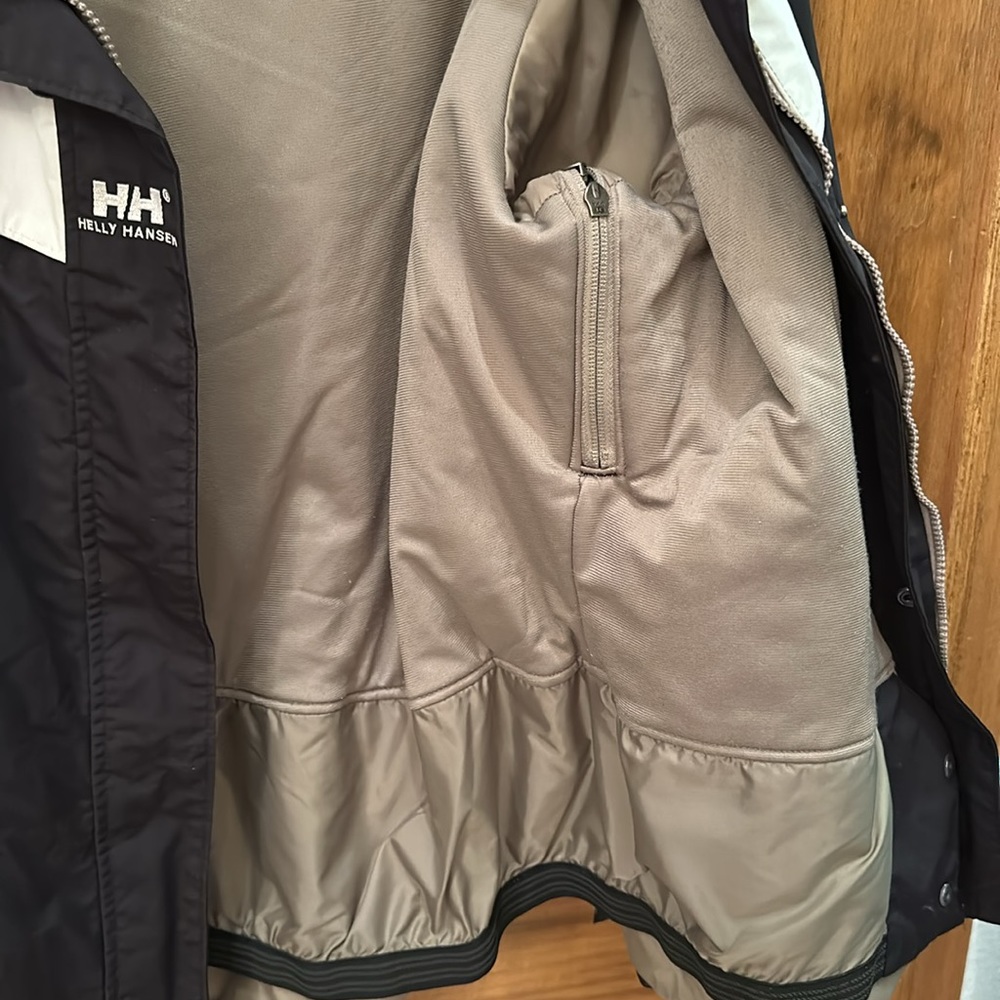 Helly Hansen Ski Jacket - image 5